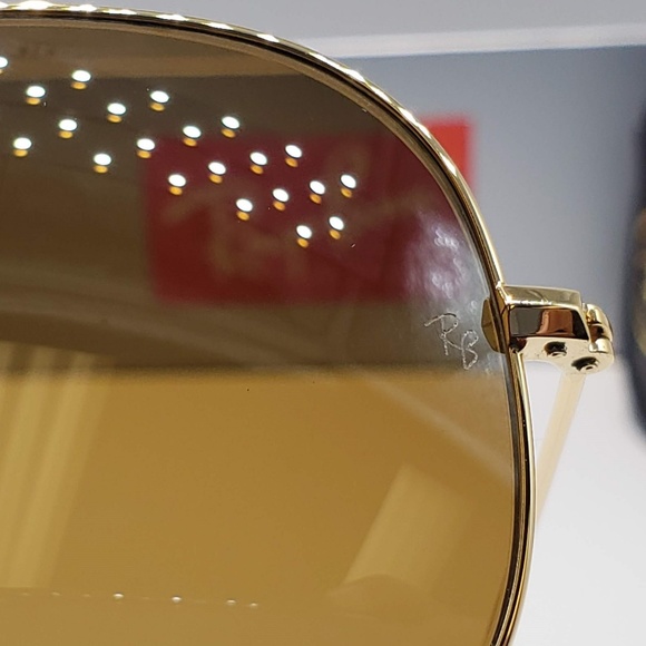 Ray-Ban Aviator Series - Picture 4 of 4